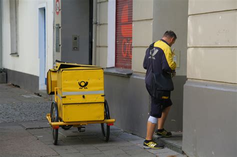 Deutschen Post: Warum Briefträger seit 3 Jahren auf einen 